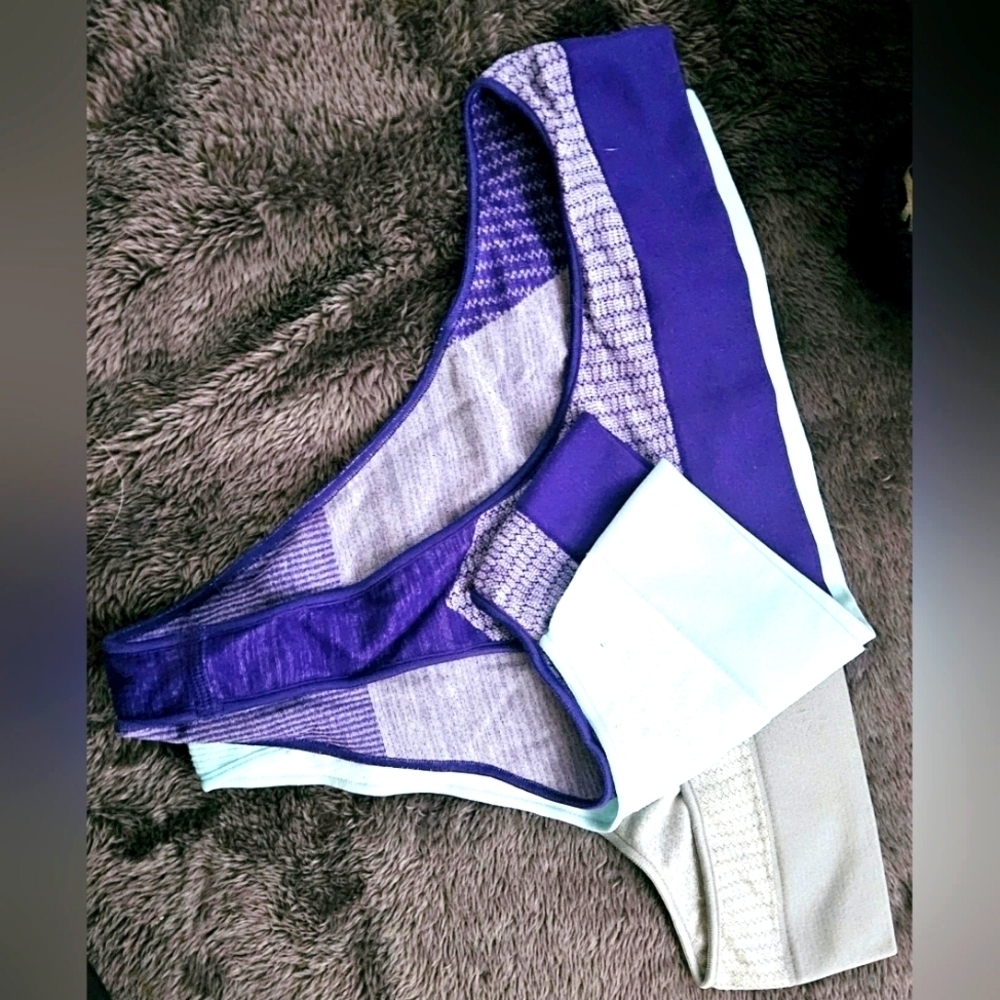 NWOT Hanes Sports Seamless Thong P3 - Picture 2 of 7